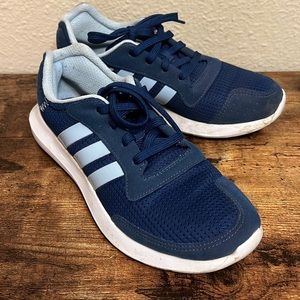 ADIDAS. Cloud form Sneakers.